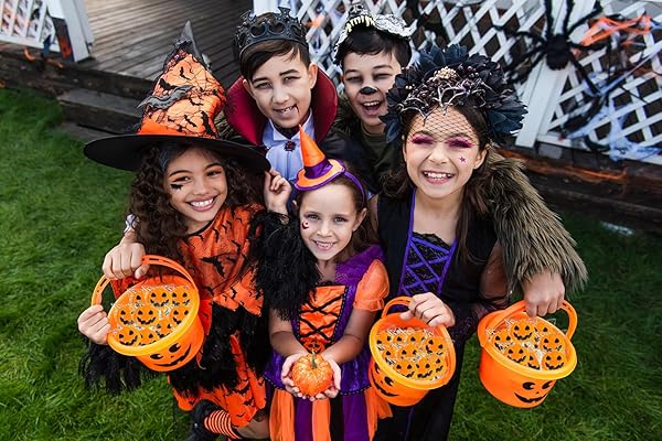 FRUIDLES HALLOWEEN PUMPKIN LOLLIPOP SUCKERS CANDY, SPOOKY, GOODY BAG FILLERS, INDIVIDUALLY WRAPPED (12-PACK)