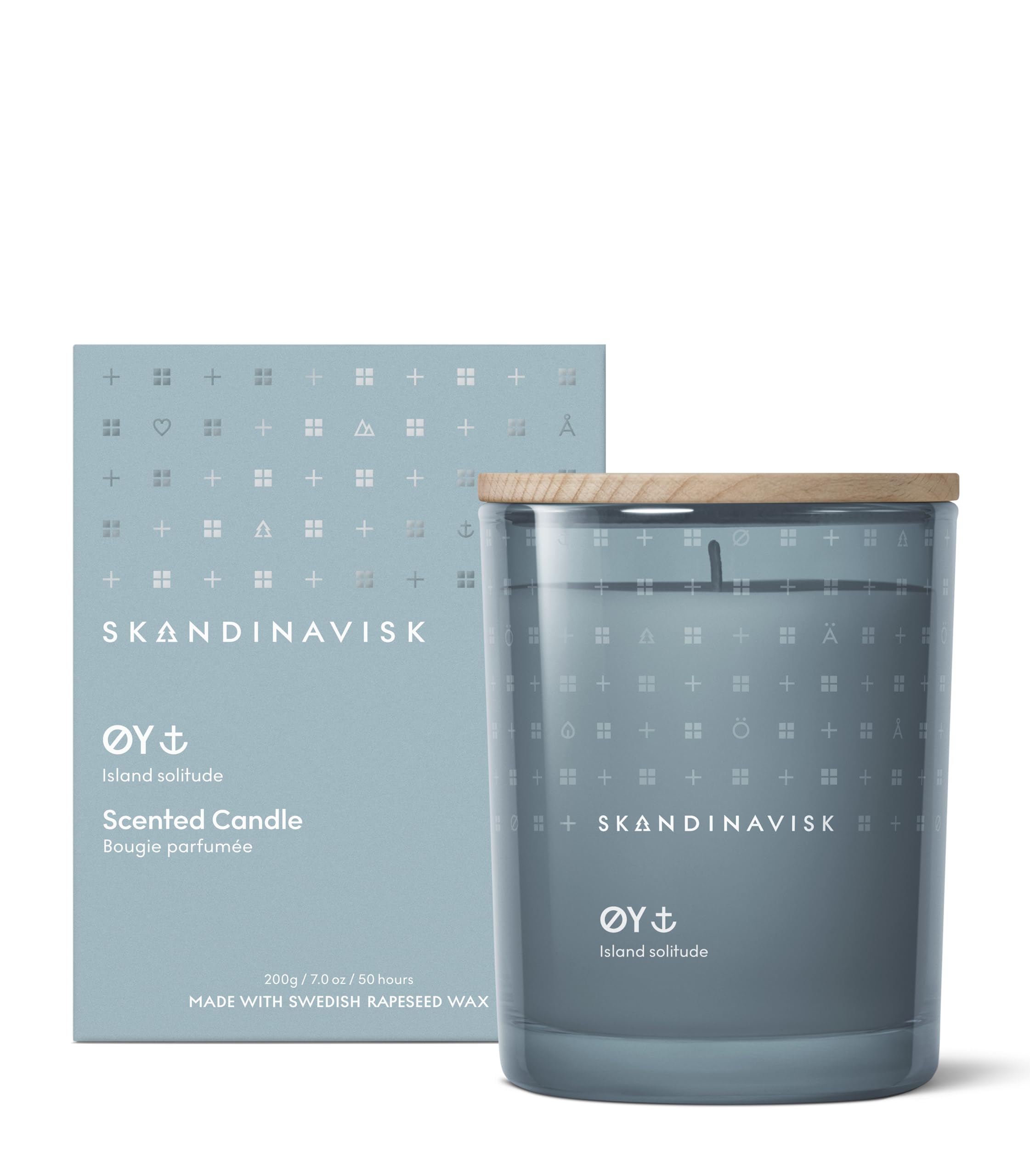 Skandinavisk ØY 'Island' Scented Candle. Fragrance Notes: Crabapple and Dog Rose, Water Mosses and Green Leaves. 200 g.