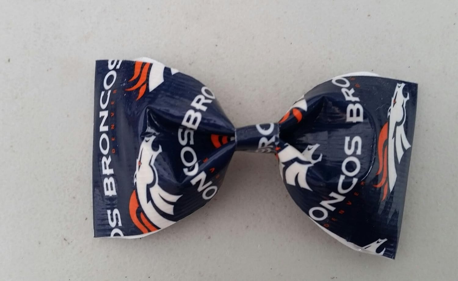 Amazon Com 25 Denver Broncos Nfl Bobby Pin Hair Bow Or Bow Tie