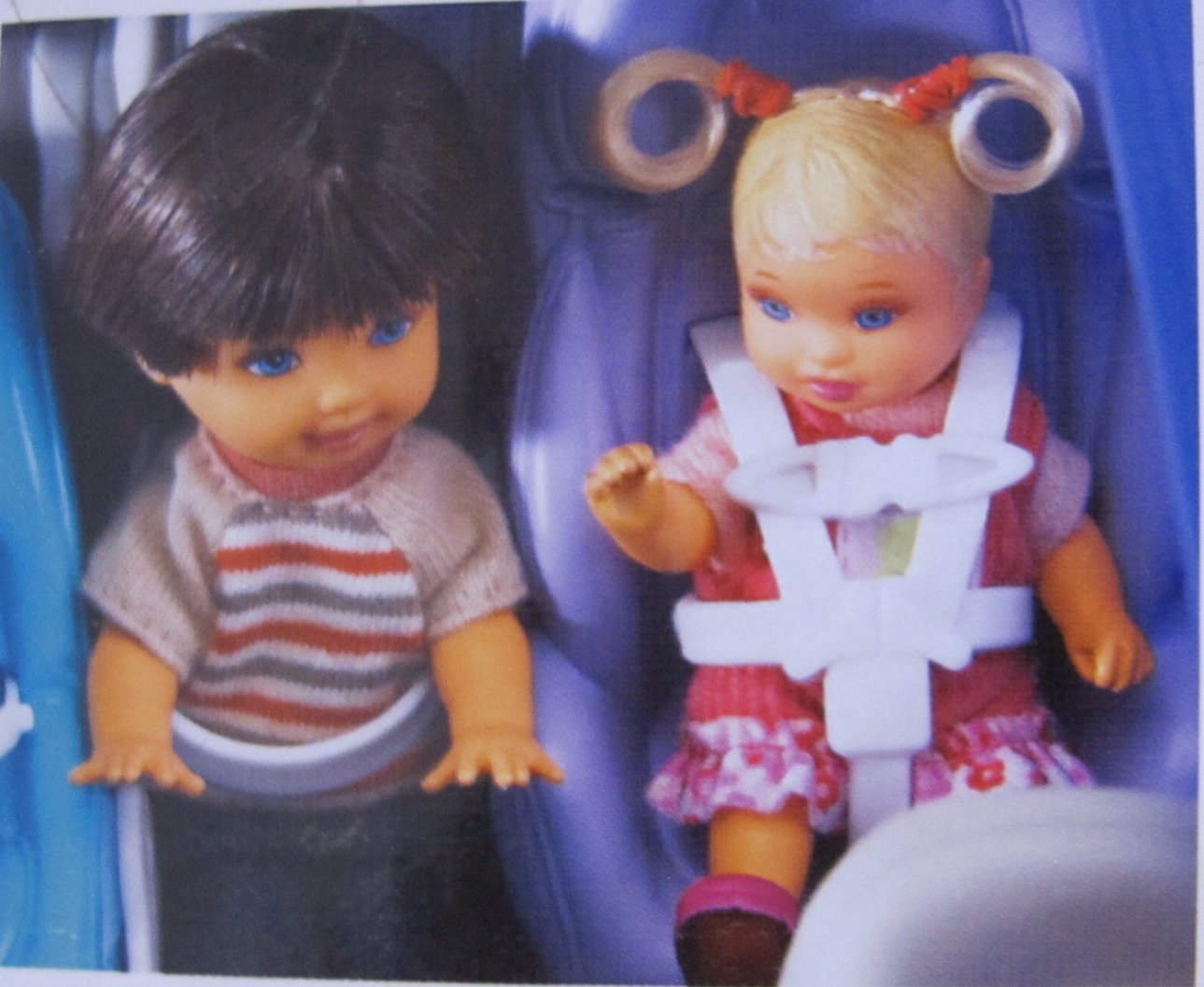 BARBIE Happy Family VOLVO V70 Vehicle VAN SUV w 2 CAR SEATS, HATCH BACK