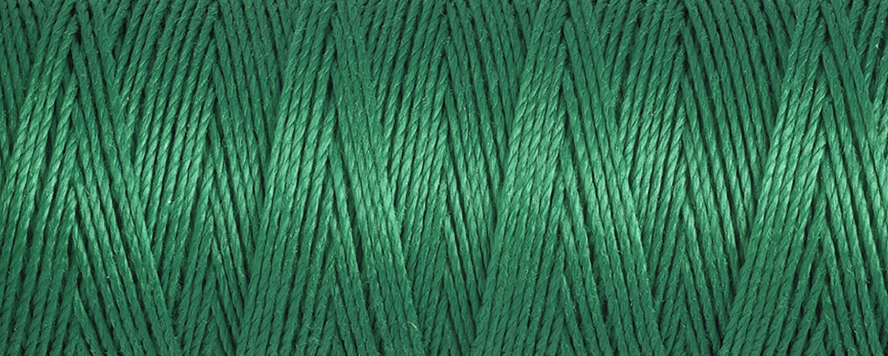 723878-402-1 Shamrock Gutermann R753 No.40 Silk Thread 30m x 1 Reel