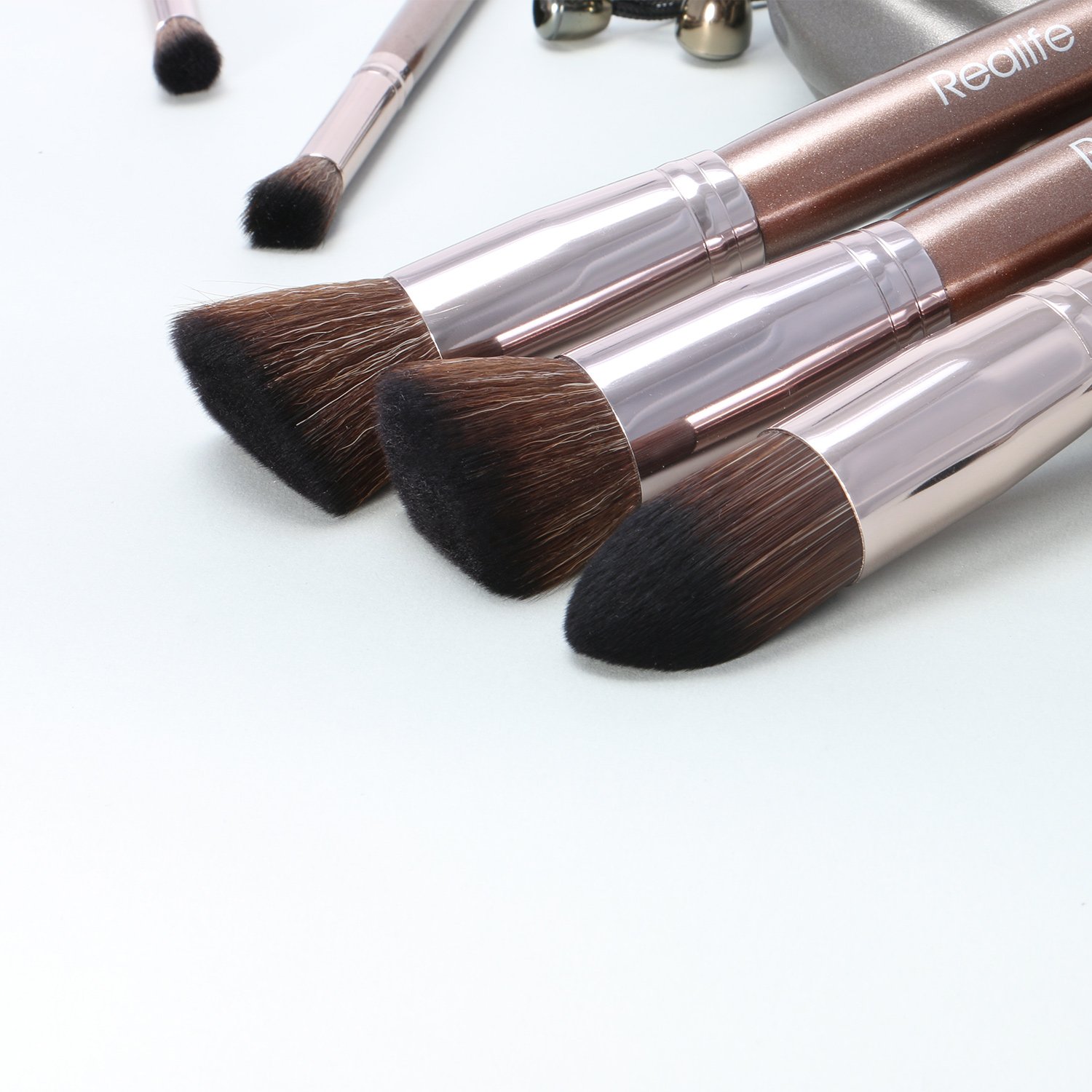 ZaKitane Makeup Brush Set Premium Synthetic Kabuki Cosmetics Foundation Makeup Foundation Eyeliner Blush Contour Brush for Powder Brush Makeup Brushes Kit(10pcs, Coffee)