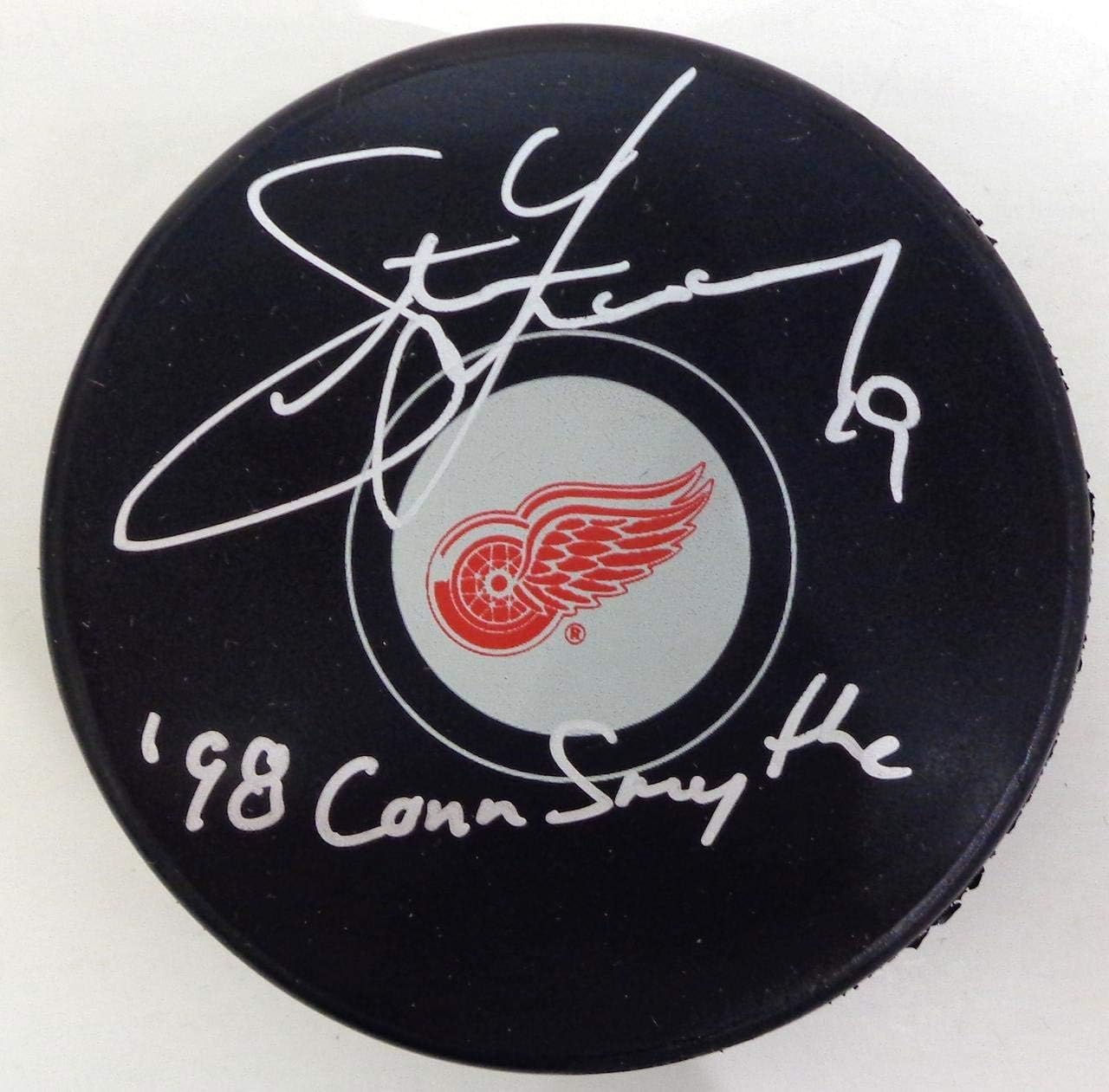 steve yzerman signed puck