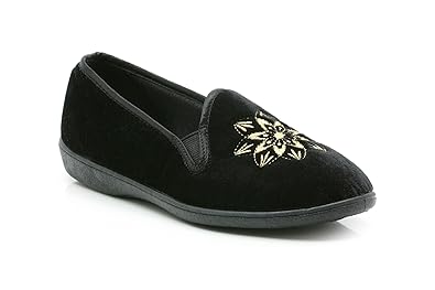 clarks ladies moccasin slippers