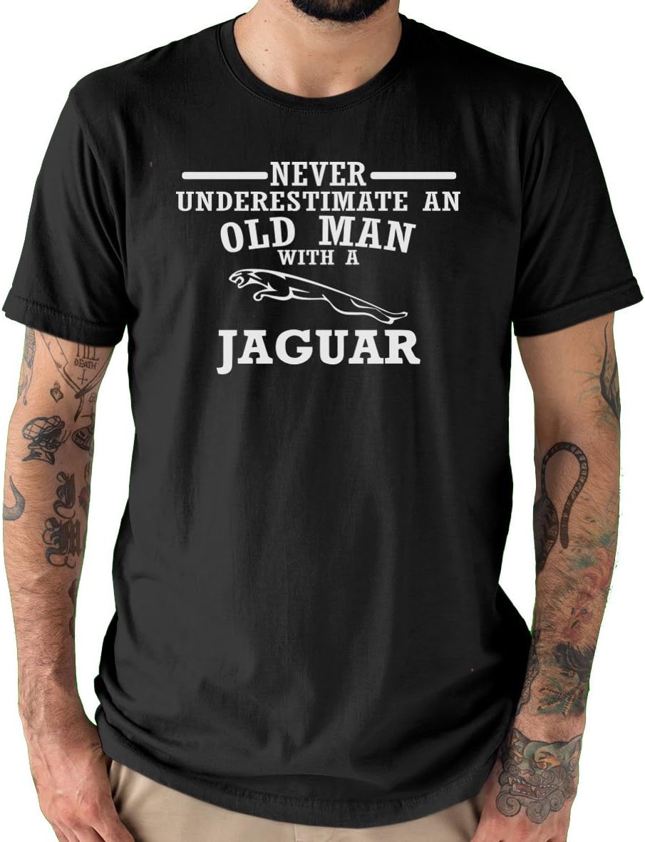 Never Underestimate an Old Man with A Jaguar Men's Funny T-Shirts