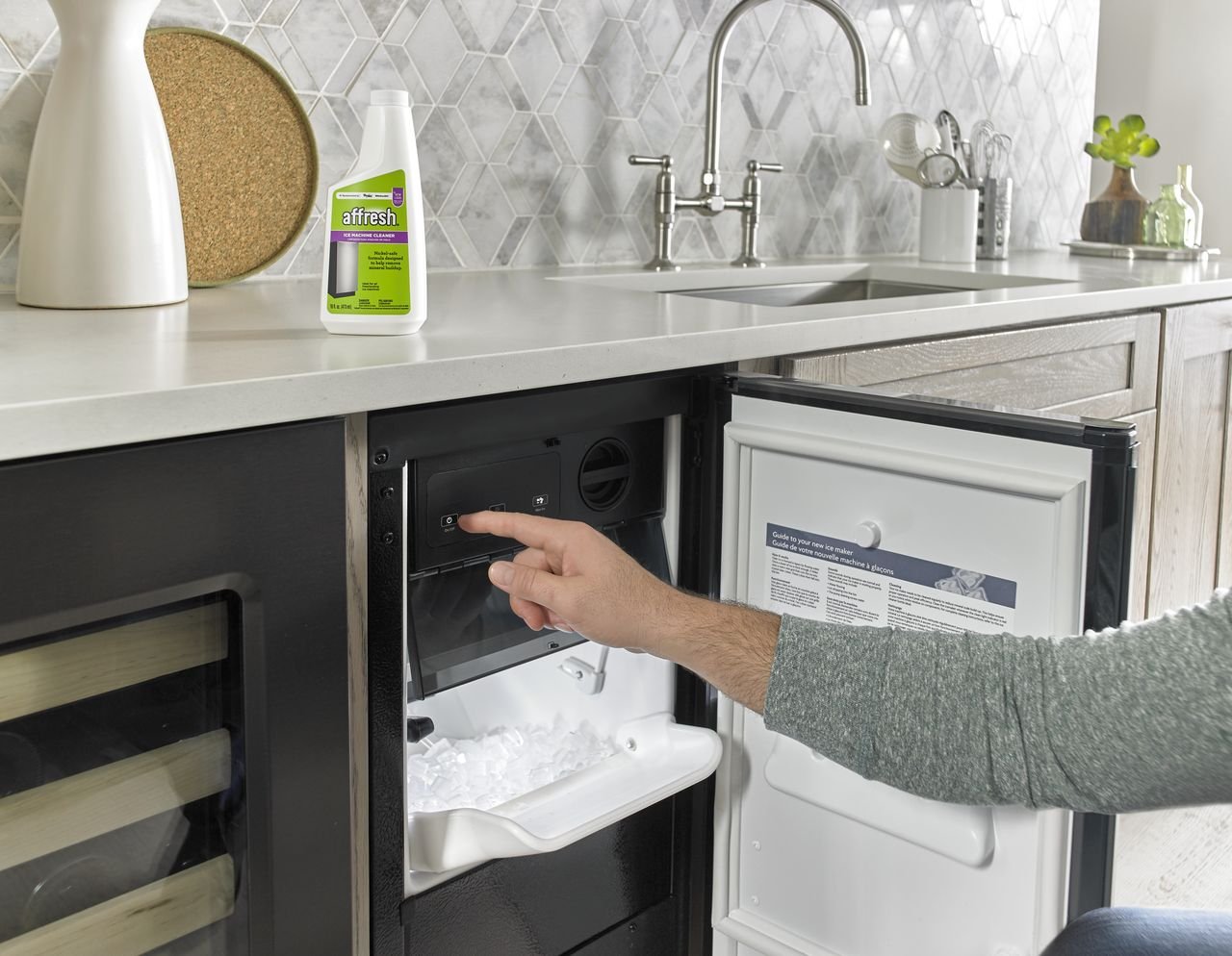 Affresh 4396808 Ice Machine Cleaner 16Ounce 617297413095 eBay