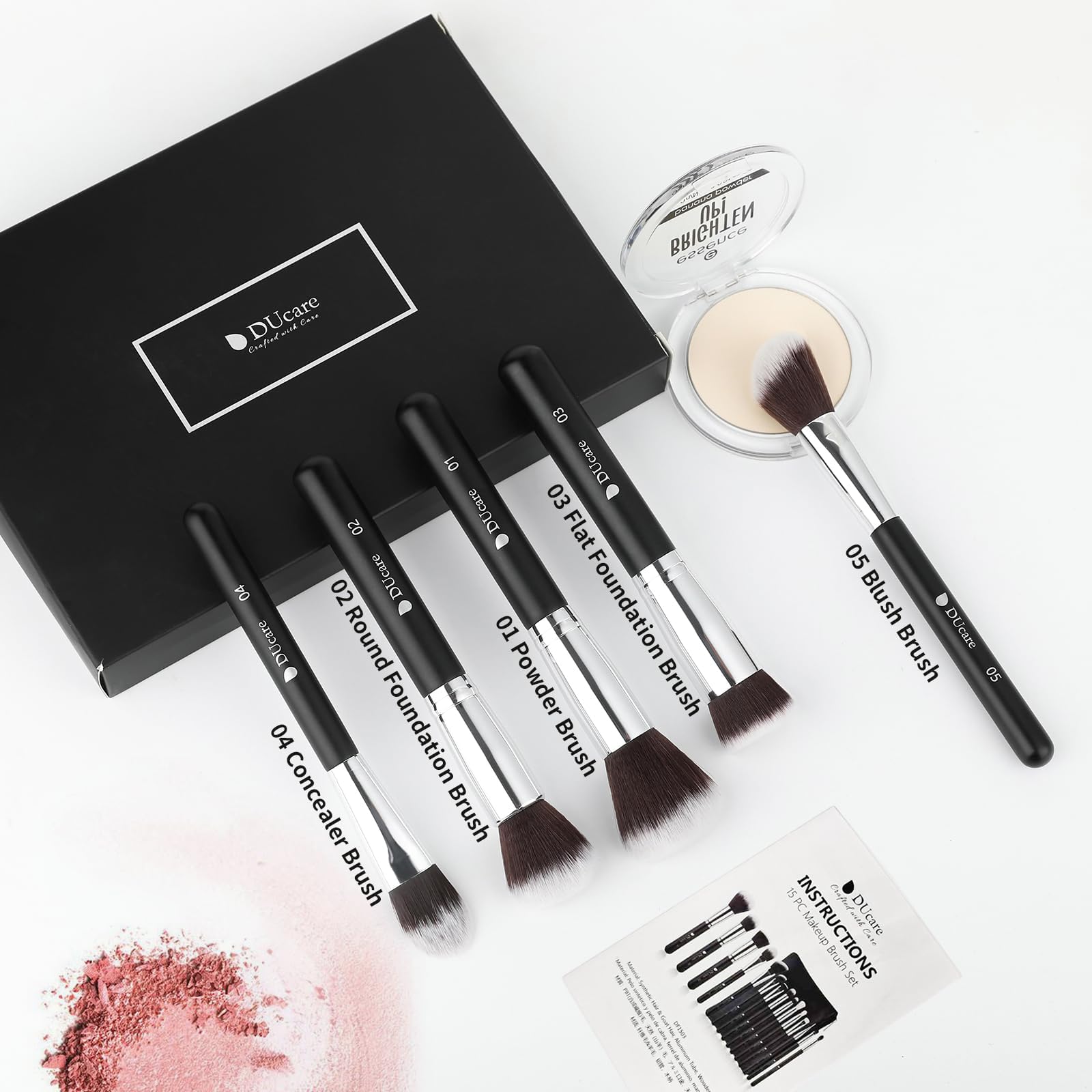 DUcare Makeup Brushes with Bag,15Pcs Christmas Makeup Brush Set Travel Kabuki Foundation Blending Blush Eyeliner Shadow Brow Concealer Brushes Kit