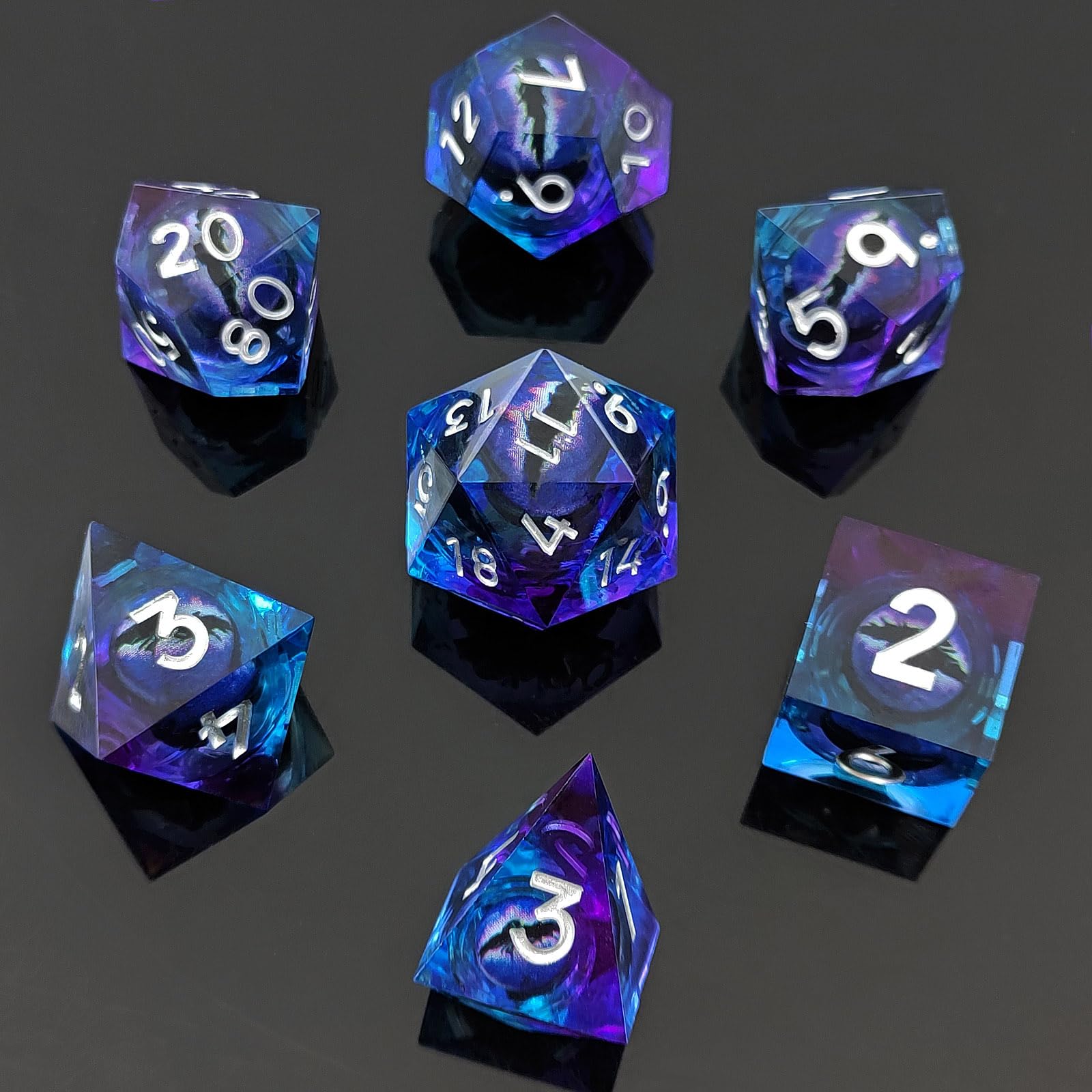 ORUZA 7 PCS Dragon Eye DND Dice Liquid Core D&D Dice Resin Sharp Edge Polyhedral D&D Dice Set for Dungeons and Dragons Role Playing Die D20 D12 D10 D8 D6 D4 D%