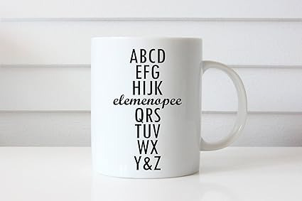 Amazon Co Jp 面白いアルファベットマグ 面白い先生用マグ 先生 エレメノ 先生への感謝の気持ちを伝えるマグ 学校用マグ 学生用マグ 面白い先生へのプレゼント Pee ホーム キッチン