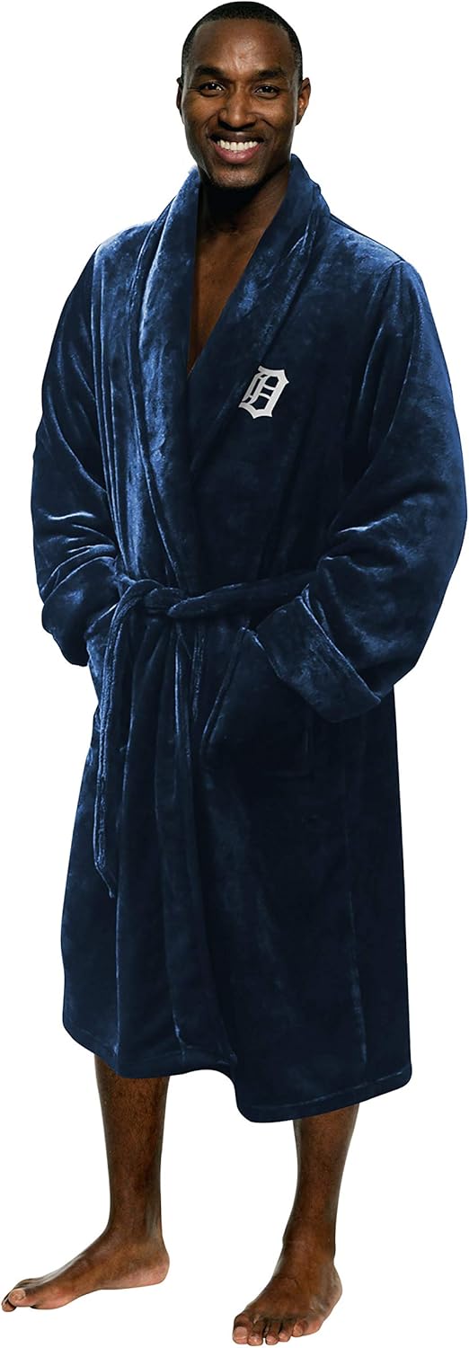 MLB Silk Touch Bath Robe : Sports & Outdoors