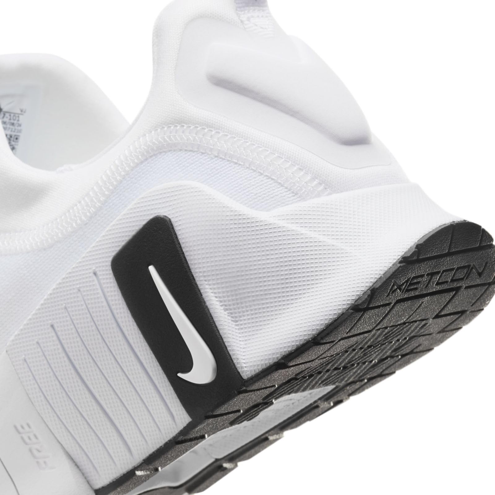 Nike Men's Free Metcon 6 Workout Shoe