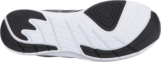 new balance 811v2 mid-cut graphic trainer