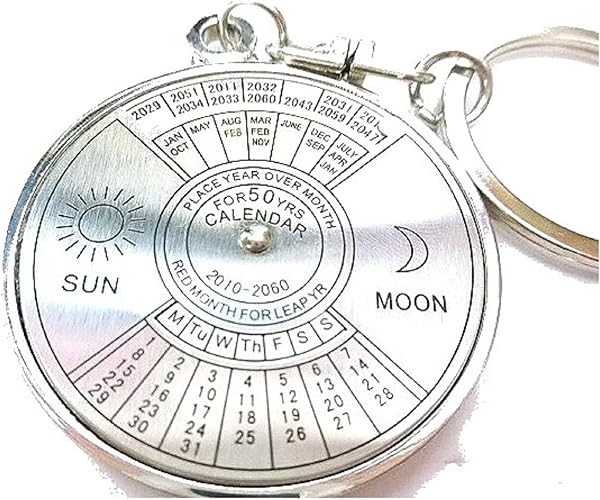 Amazon 万年暦 羅針盤 パーペチュアルカレンダー キーホルダー 40年分 小物 雑貨 ストリート ヒップホップ シルバー 銀 Hiphop キーリング アクセサリー お洒落 新品 Yz119 キーホルダー 通販