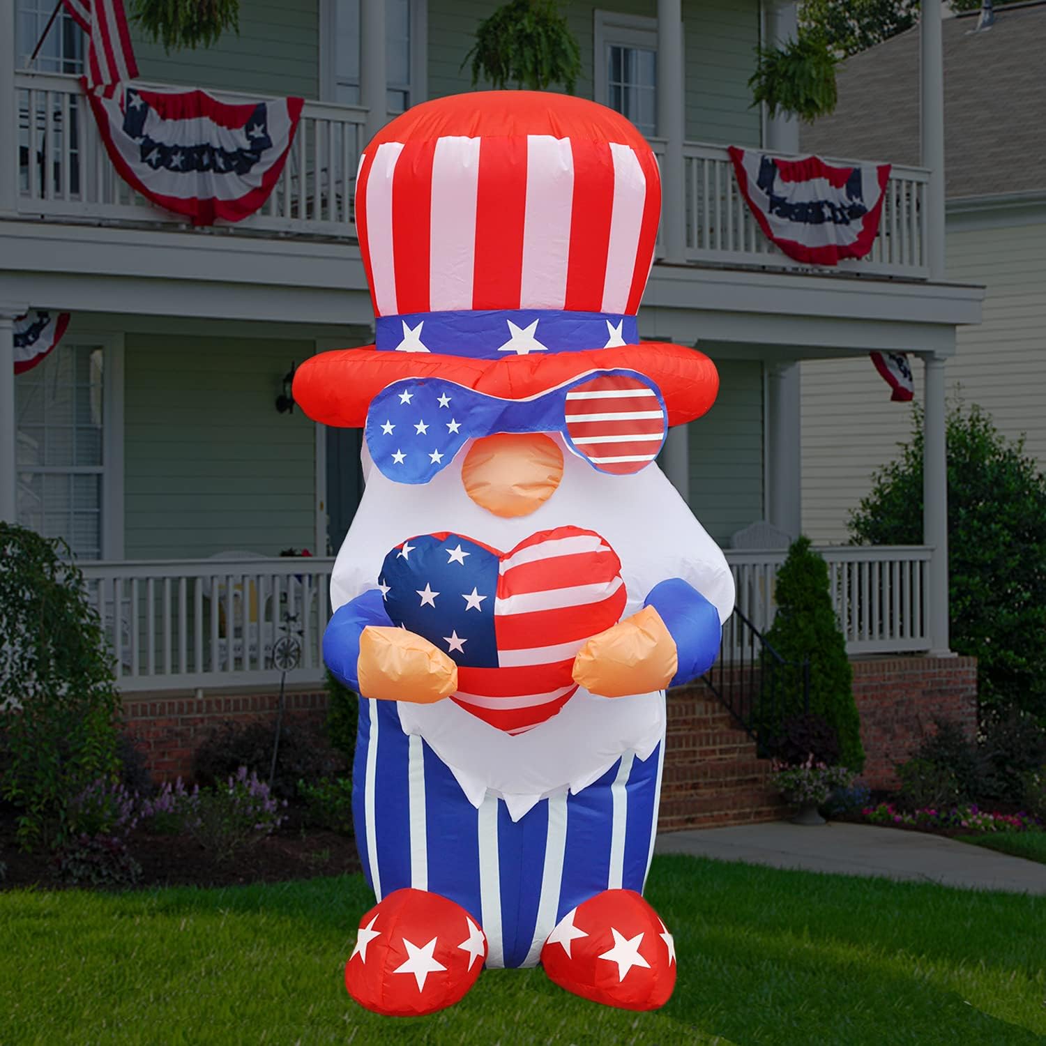 BLOWOUT FUN 4ft Inflatable 4th of July Independent Gnome Holding America Heart LED Decoration Blow Up Lighted Decor Indoor Outdoor Holiday Art Decor Decorations: Garden & Outdoor