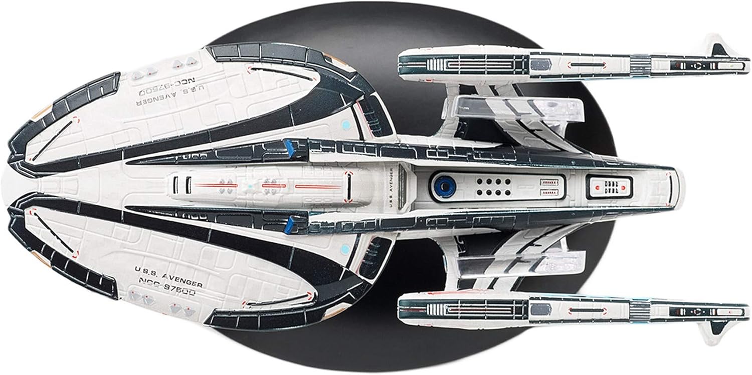The Official Star Trek Online Starships Collection | Avenger-Class Federation Battlecruiser with Magazine Issue 11 by Eaglemoss Hero Collector: Toys & Games