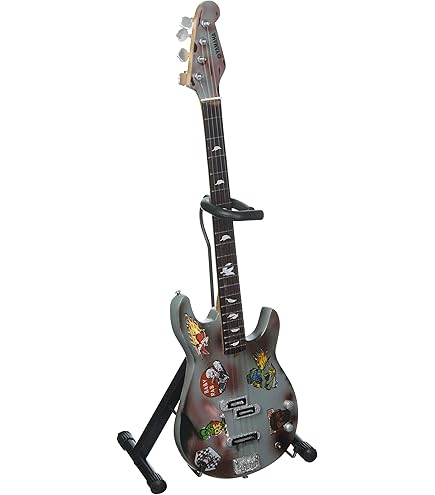 Amazon.com: Axe Heaven GL-152 Licensed George Lynch Kamikaze Mini