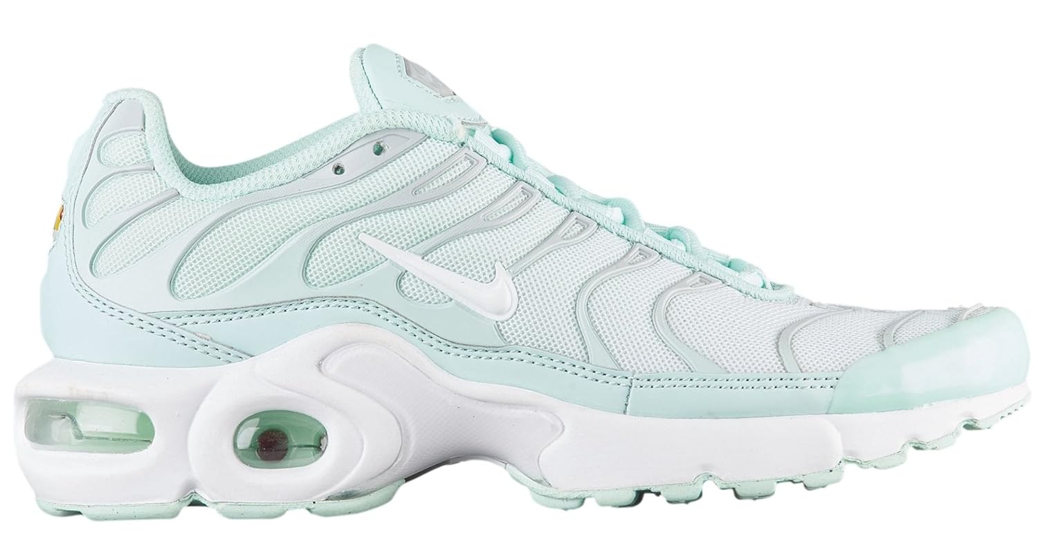 white air max plus grade school