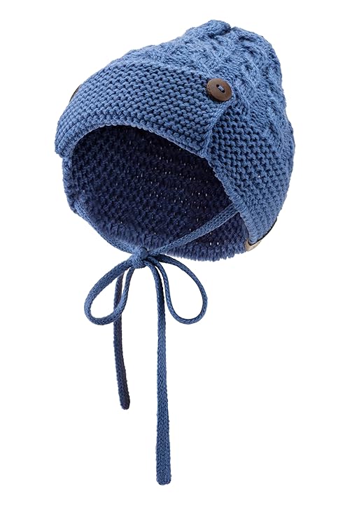 Knit hat wooden buttons