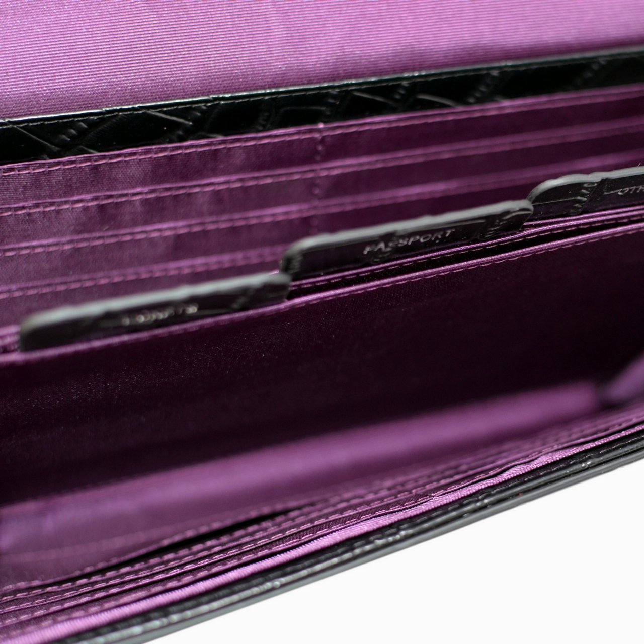 noisemaker chain platform sneakers