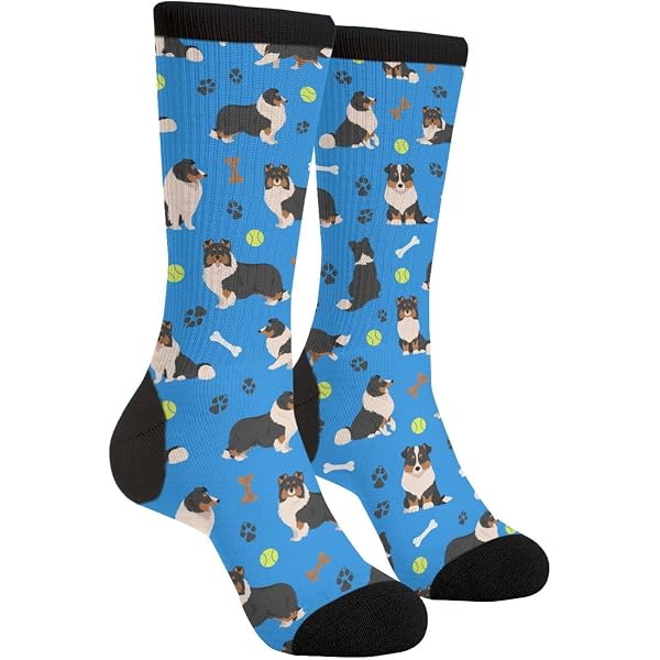 green emerald velvet dress Life is Better With a Golden Retriever Dog Socks main image 0
