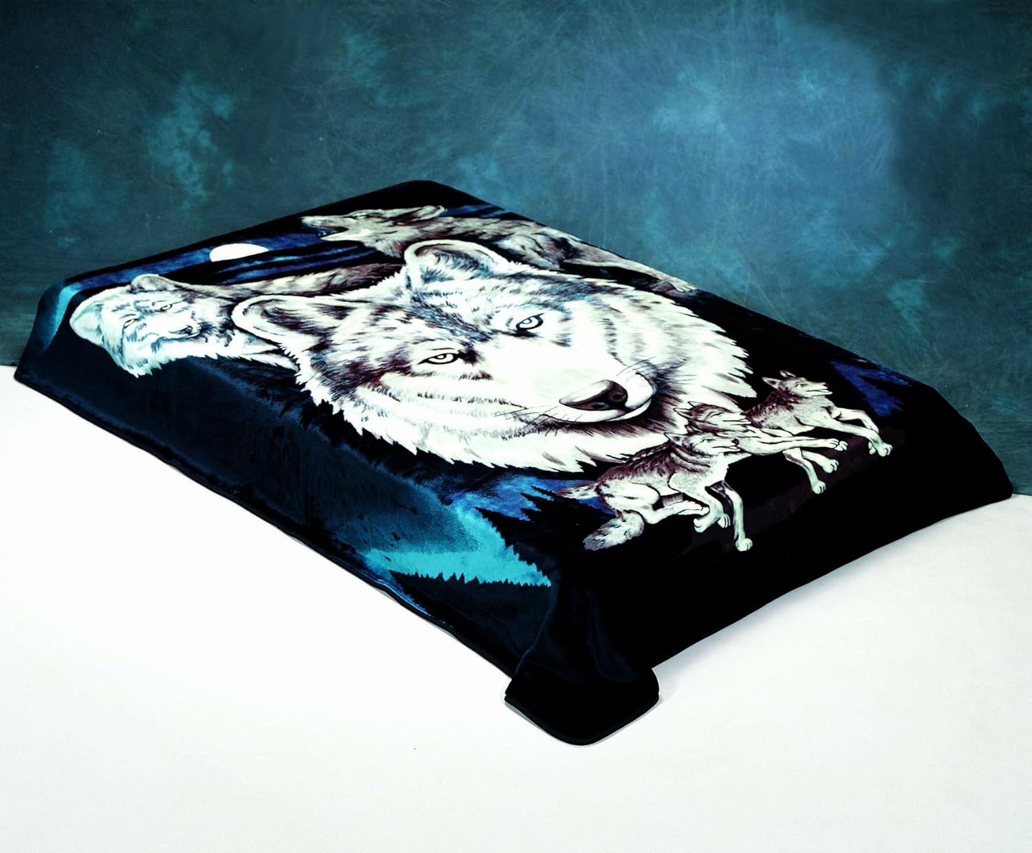 Wolf Navy Blue Wonu Trix Korean Mink Blanket King Size