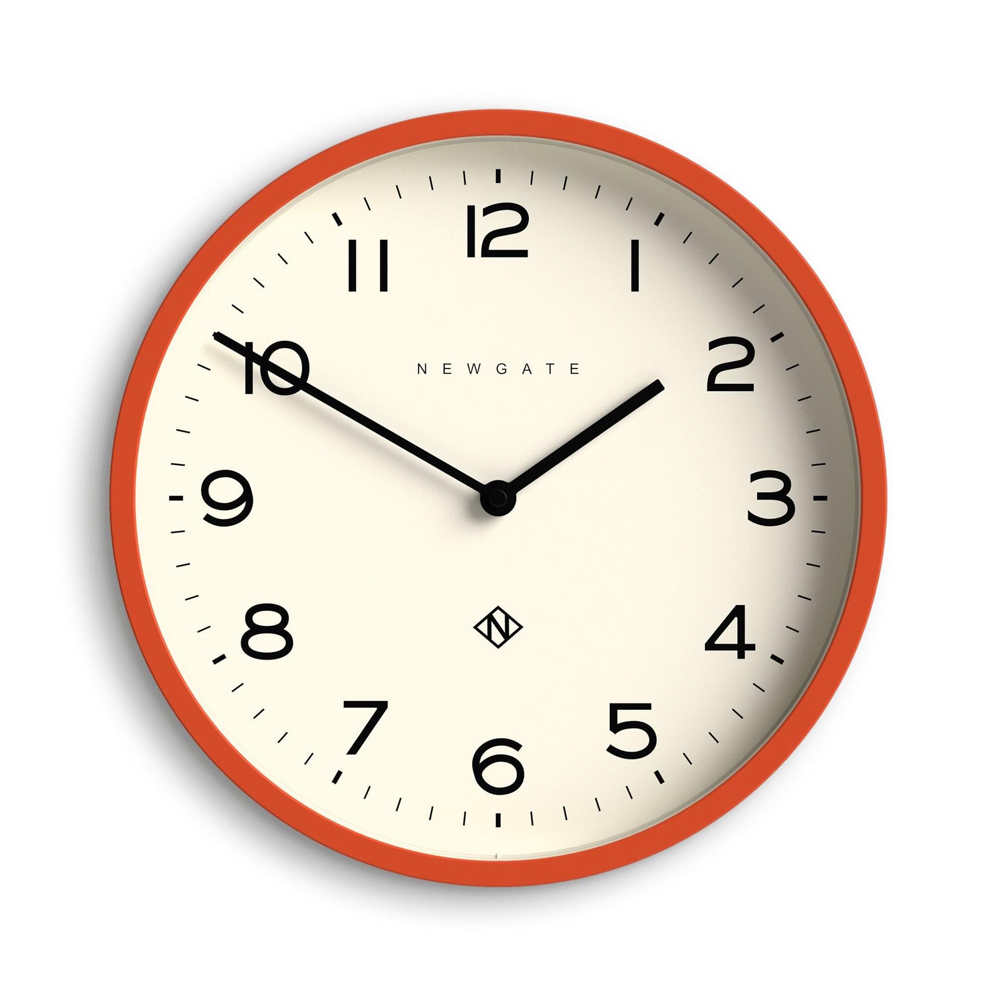 NEWGATE® Number Four Echo wall clock | Modern round clock | 30cm | Orange | Easy to read numbers | Ideal for kitchen, living room or office