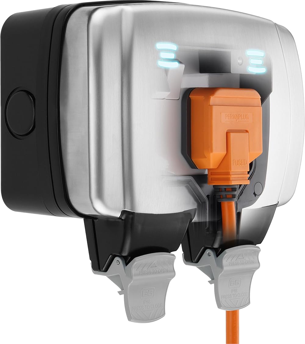 BG Electrical Outdoor Double Switched Power Socket 13A IP66 WPL22 Stainless