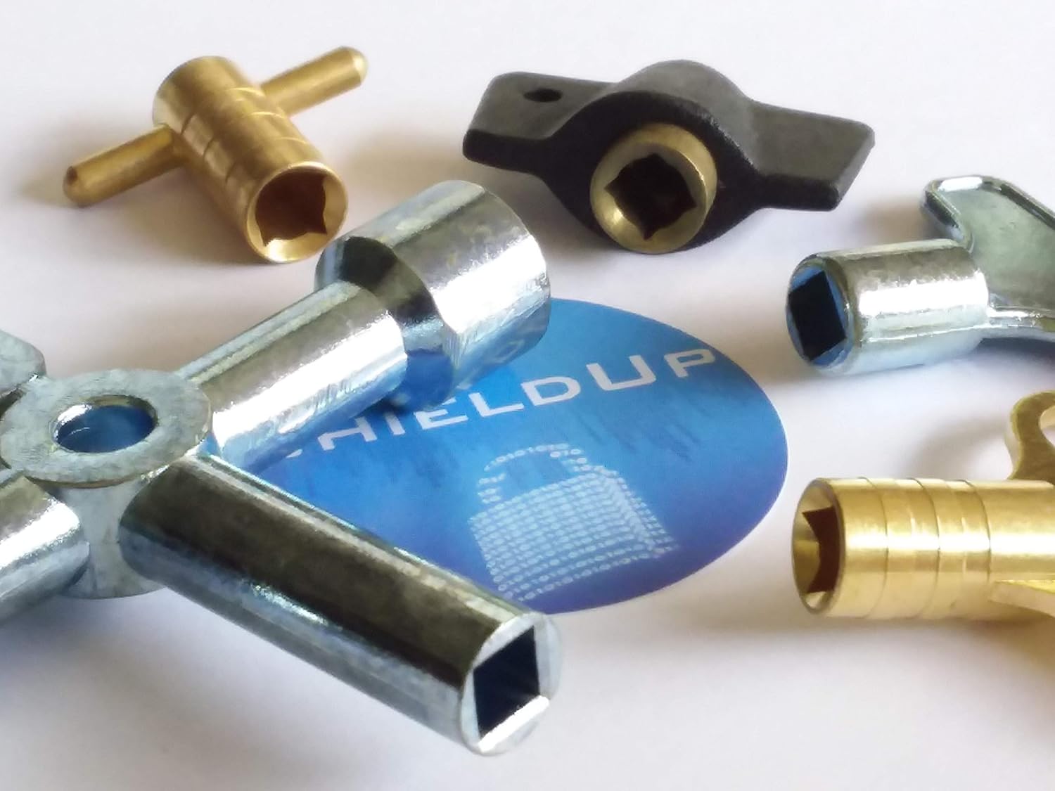 ShieldUp Four Way Service Meter Utility Key + Four Radiator Keys - Image 3