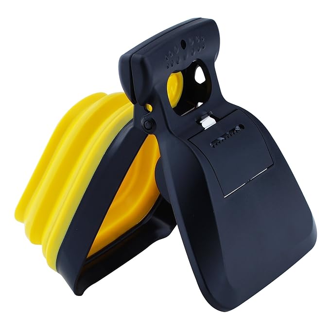 SUPER DESIGN SuperDesign Portable Pooper Scooper with Waste Bag