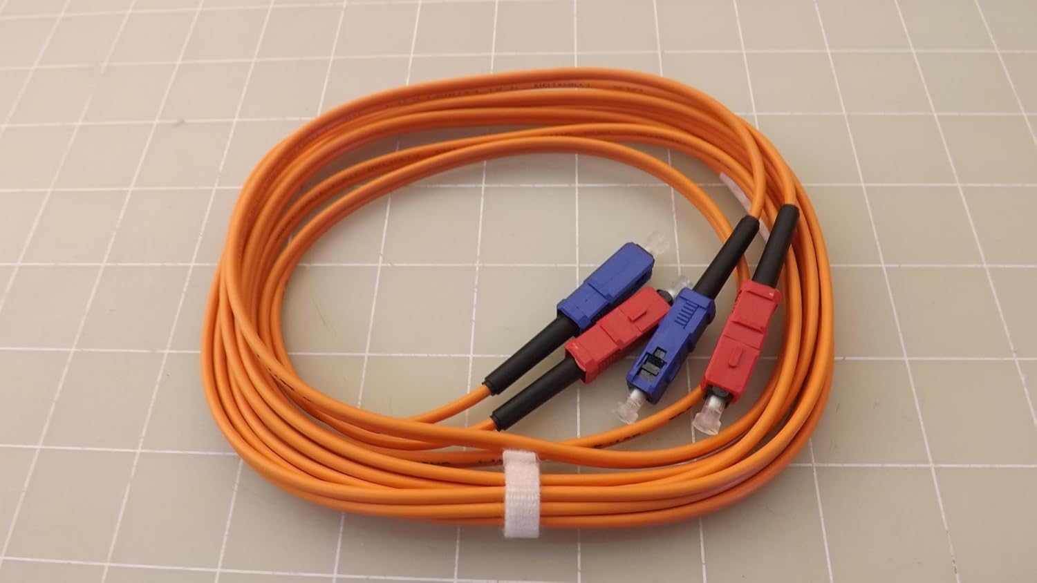 Amazon Com Adc Dca 1639 J Vy 2x1g62 5 125 Fiber Optical Cable 3m T Industrial Scientific