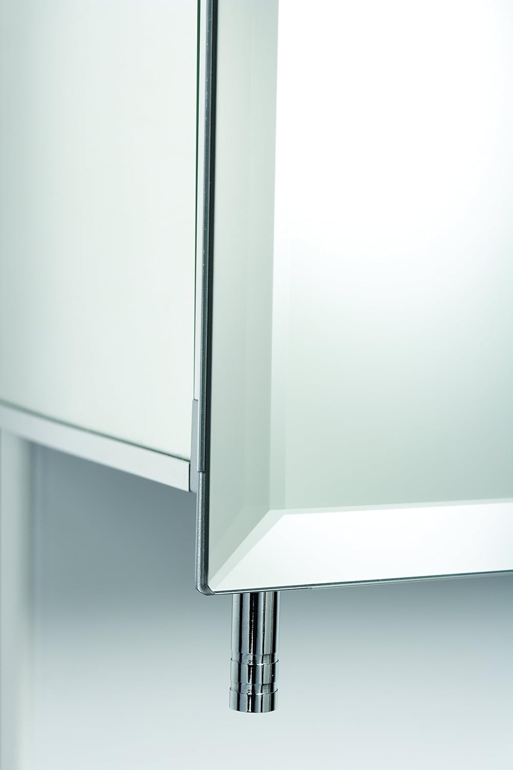 Amazon Com Croydex Haven 30 Inch X 24 Inch Recessed Or Surface Mount Medicine Cabinet With Hang N Lock Fitting System Aluminum Furniture Decor