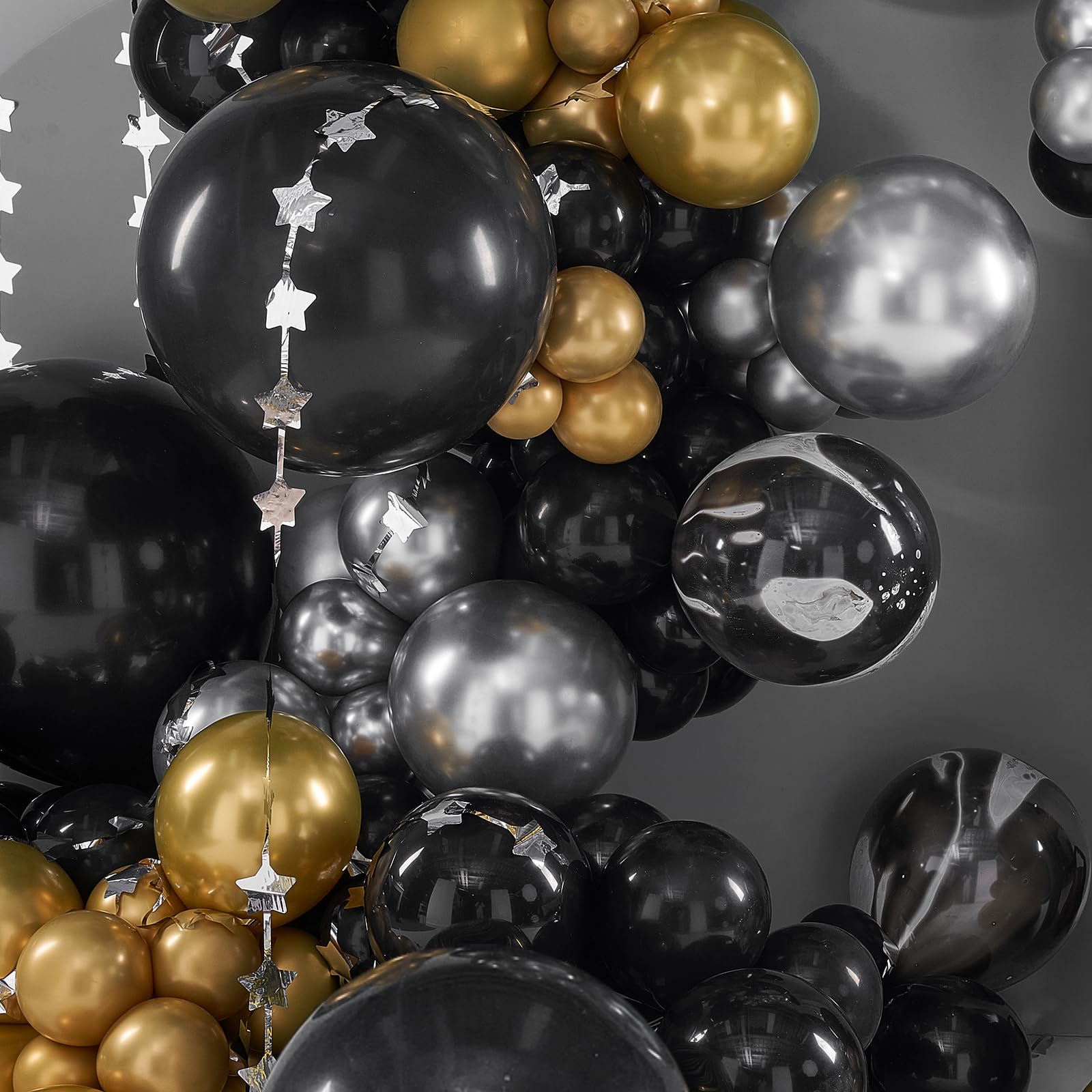 PartyWoo 140 pcs Black and Gold Balloon Arch Kit, Black and Gold Balloons Garland with 4D Marble Balloons, Chrome Metallic Silver Balloons, Star Garland for Birthday Decorations, Retirement Party