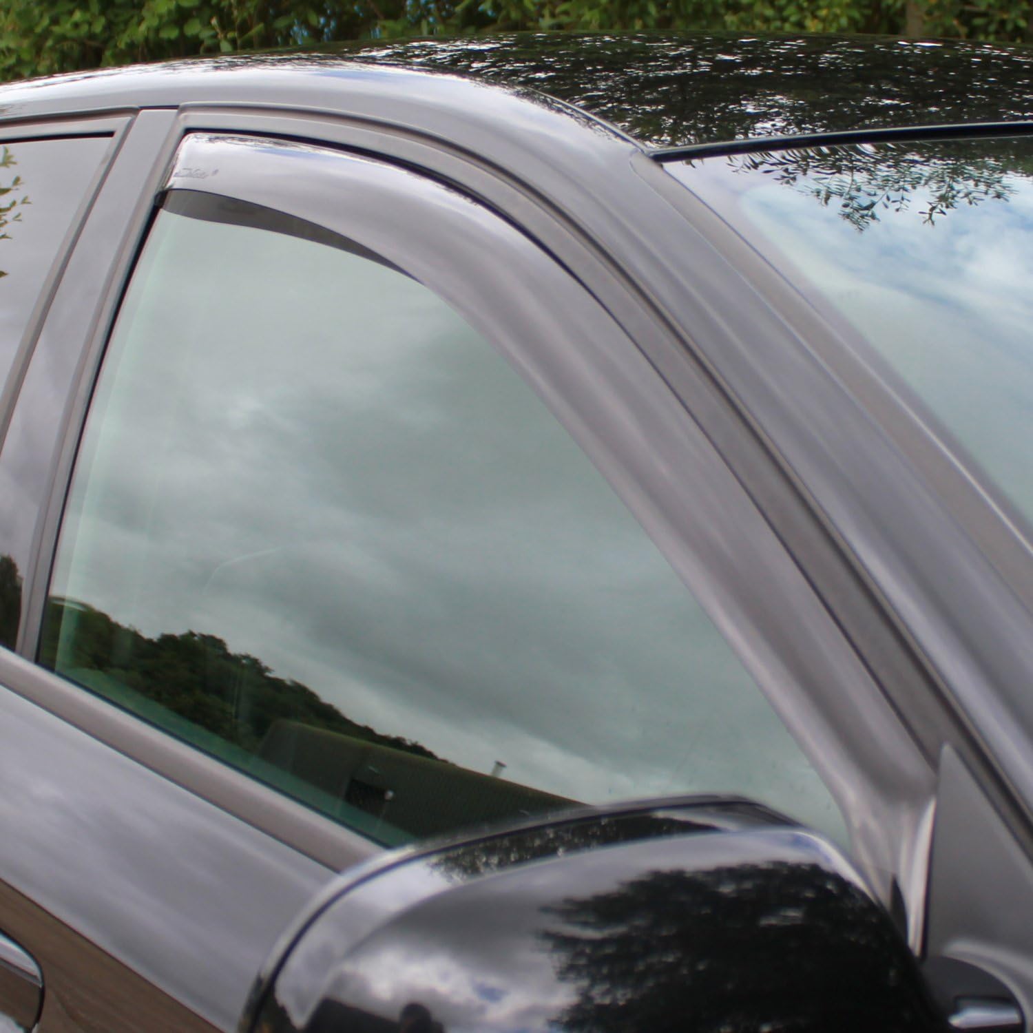 Farad 1-13.095M Wind Deflector 2 Piece Set