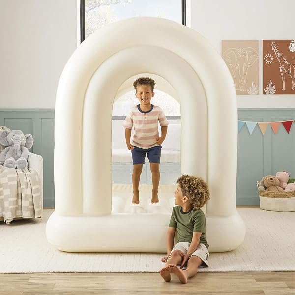 MEMBER’S MARK CREAM INDOOR DOUBLE ARCH BOUNCE HOUSE