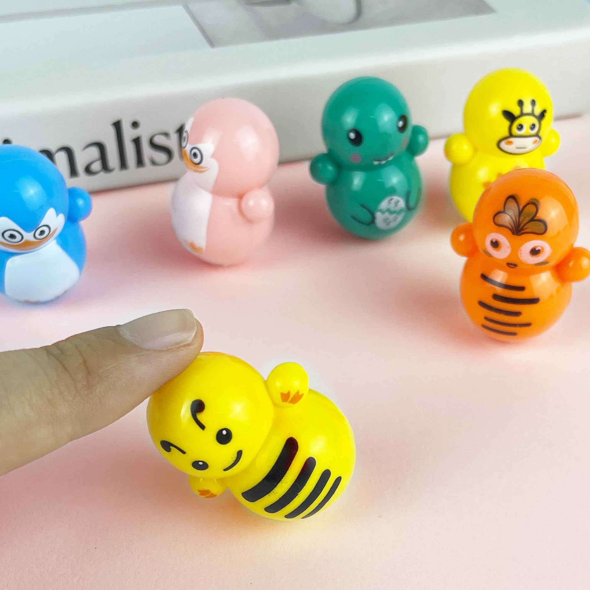 XIPEGPA 70PCS Mini Tumbler Toys Mini Animal Toy Party Favors for Boys Girls for Classroom Rewards Goodie Bag Filler Treasure Box Gifts Birthday Party Favors