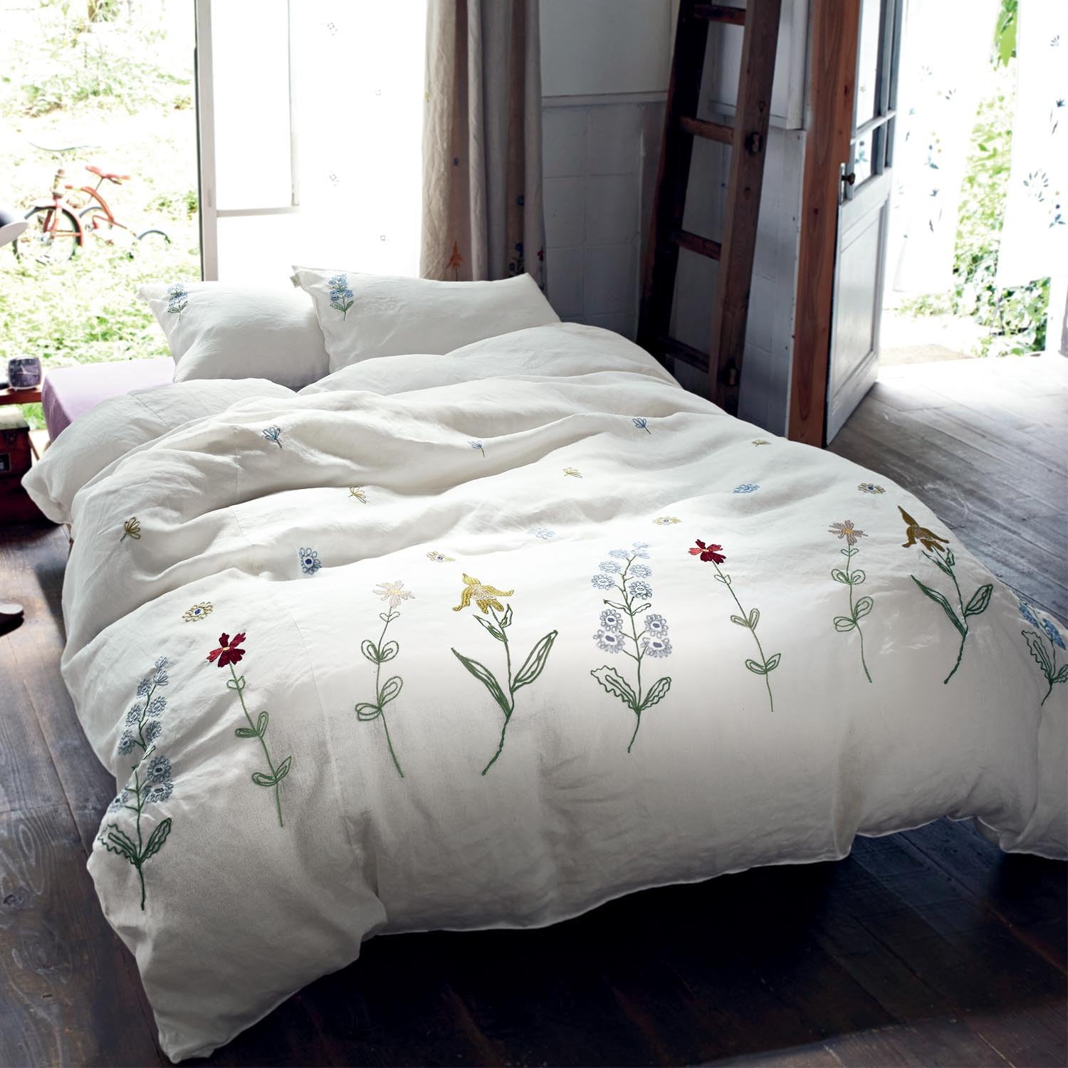 Amazon Co Jp フレンチリネン刺繍の掛け布団カバー ダブル ホーム キッチン