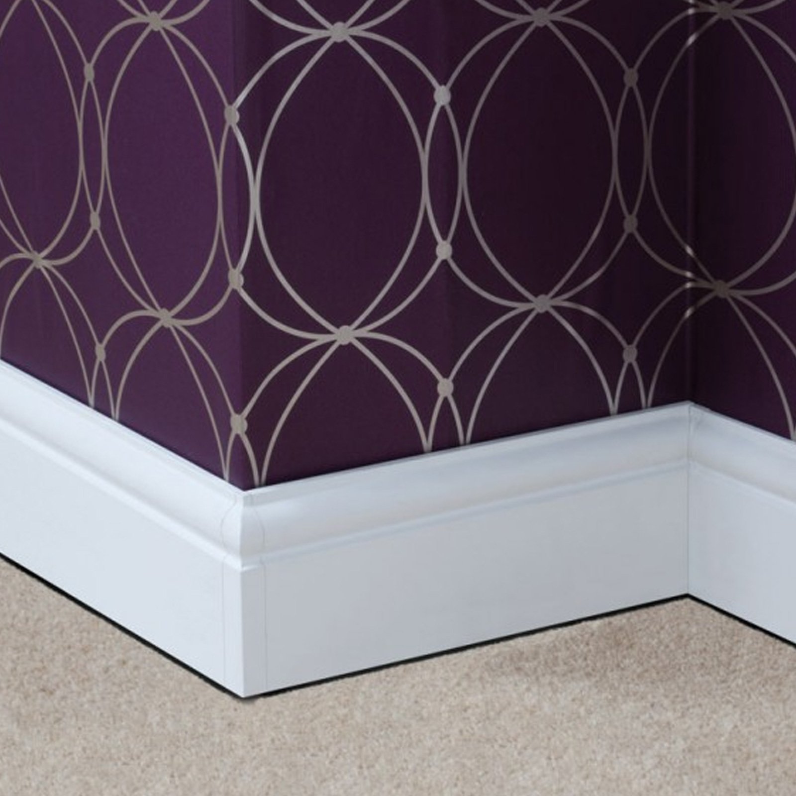 1 x White Satin Roomline Internal 90° corner PVC skirting board joint