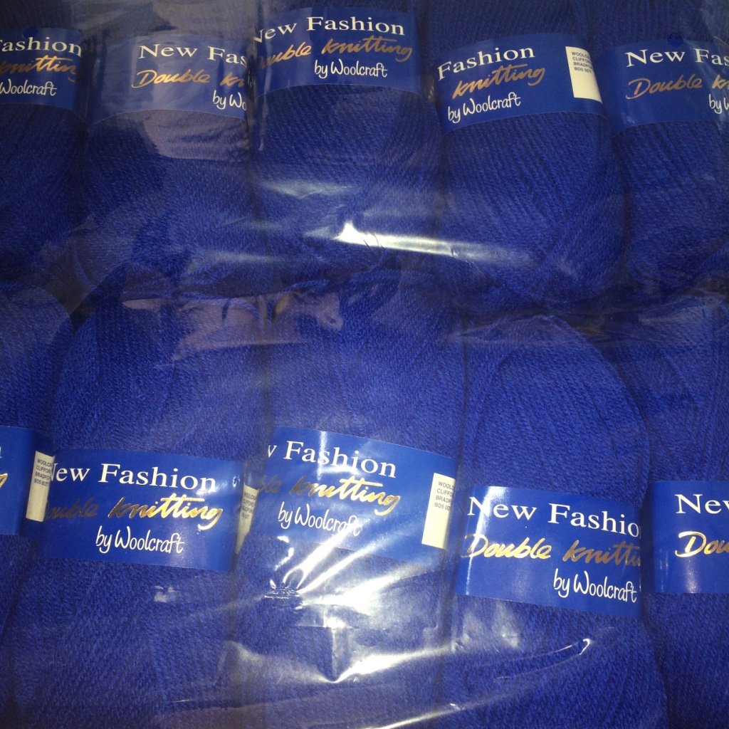 5 x 100g Woolcraft Dk Double Knitting Wool, Yarn (5 x 100g Royal 622)