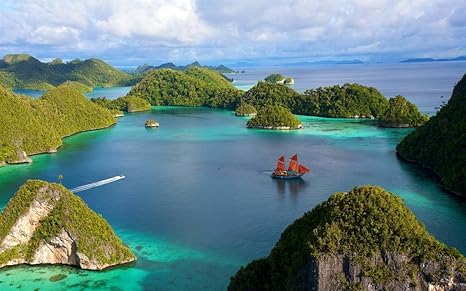 Amazon Co Jp インドネシア美しい島々の風景 水 船 青空 雲 海 キャンバスの 写真 ポスター 印刷 海 60cmx40cm ホーム キッチン