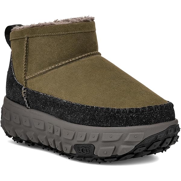 Amazon.com | UGG Men's Maxxer Mini Boot, Moss Green, 13 | Chukka