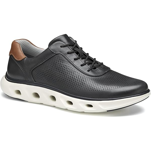 【美品】ドルトムント Amazon.com | PUMA Clyde Hardwood Sneaker, 8, Black | Fashion