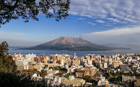 Amazon Co Jp 鹿児島からは桜島 日本に目を向けます キャンバスの 写真 ポスター 印刷 旅行 風景 景色 75cmx50cm ホーム キッチン