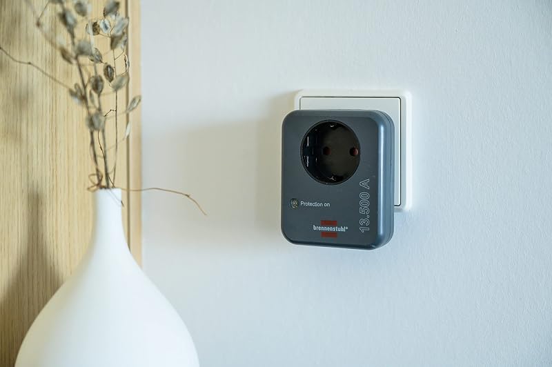 adaptador de enchufe con protección contra sobretensiones hasta 13.500A (protector de sobretensión, adaptador para toma de tierra, enchufe de protección antirayos) antracita