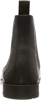 clarks oliver top chelsea boots
