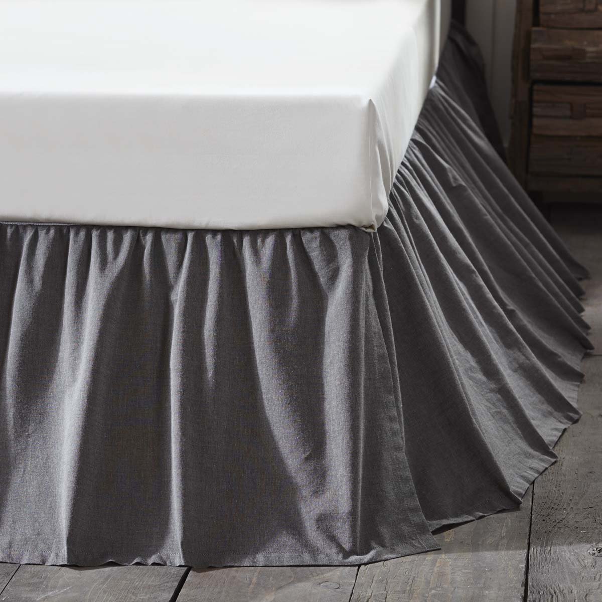 Vhc Brands Farmhouse Rustic Lodge Chambray Black Bed Skirt King