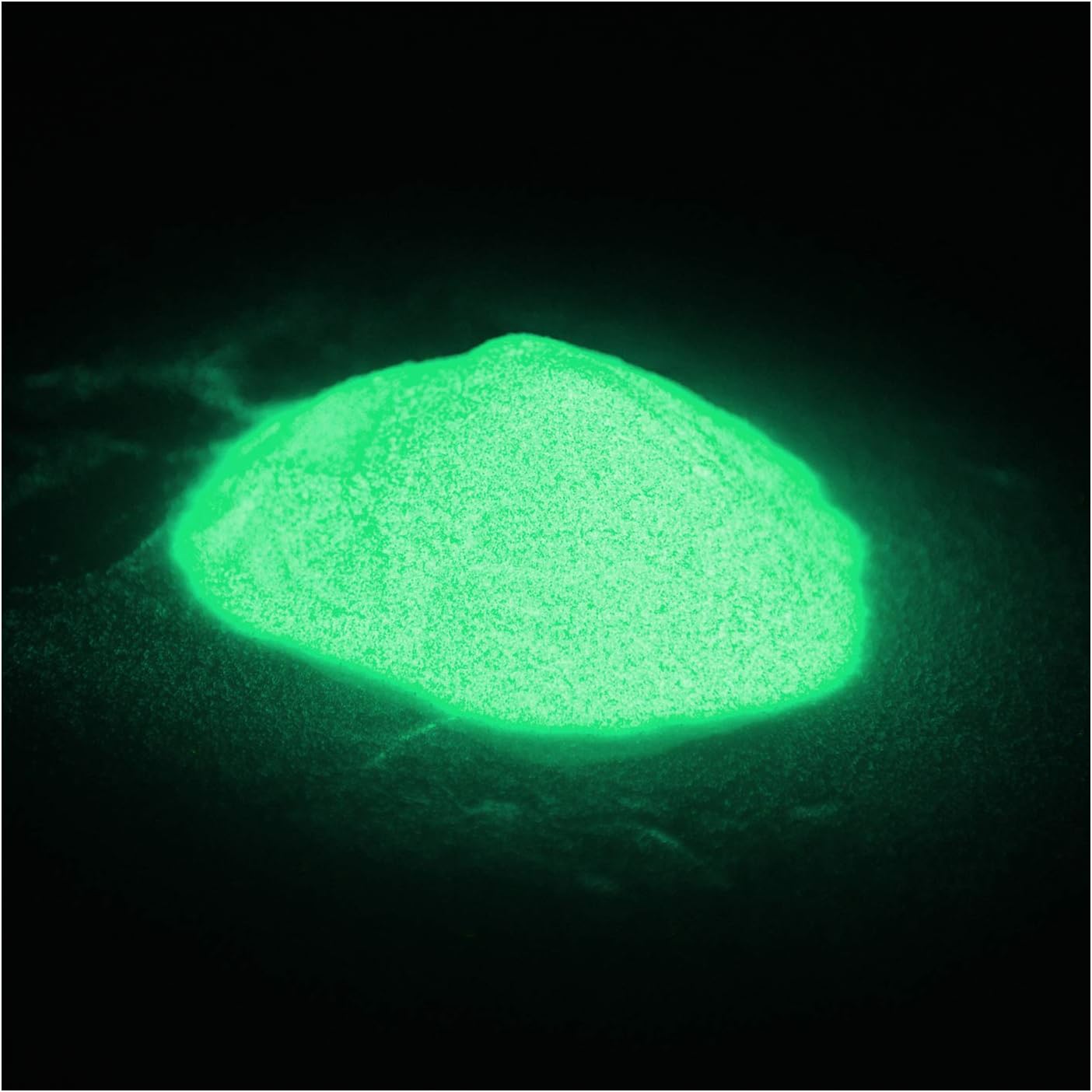 lumenticsAfterglow glitter - Glow in the dark glitter. Fairy dust crafting glitter with afterglow pigments. (Luminous colour: green)