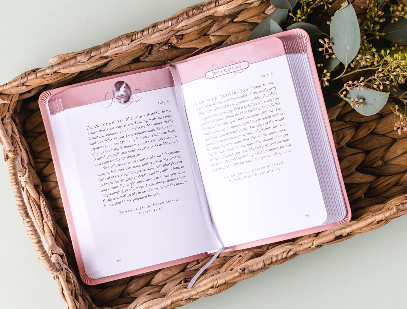 Jesus Calling, Pink Leathersoft, with Scripture References; Enjoying Peace in His Presence (a 365-Day Devotional) Jesus Calling, Pink Leathersoft, with Scripture References; Enjoying Peace in His Presence (a 365-Day Devotional) Imitation Leather Kindle