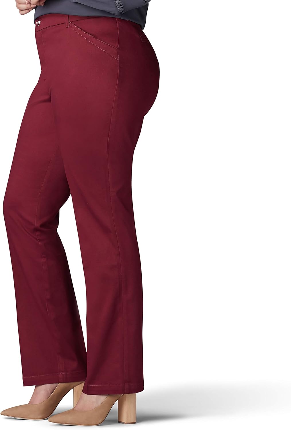LEE Women's Plus Size Flex Motion Regular Fit Straight Leg Pant at  Women’s Clothing store