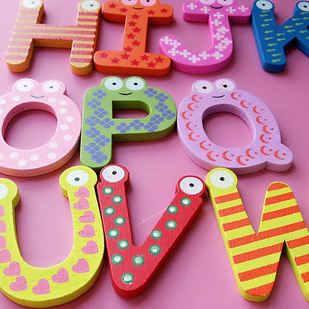 Amazon Zoooom 木製 アルファベット マグネット セット 可愛い 文字 英語 知育 教育 学校 子供 ジュニア カラー ランダム Zm Petaabc 英語 外国語 おもちゃ