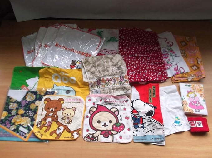 Amazon Co Jp Ymミッフィー スヌーピー リラックマハンドタオル 他19点セット まとめ売りmo Z 93 4290ハンカチスカーフテーブルクロス スヌーピー商品 ホビー 通販